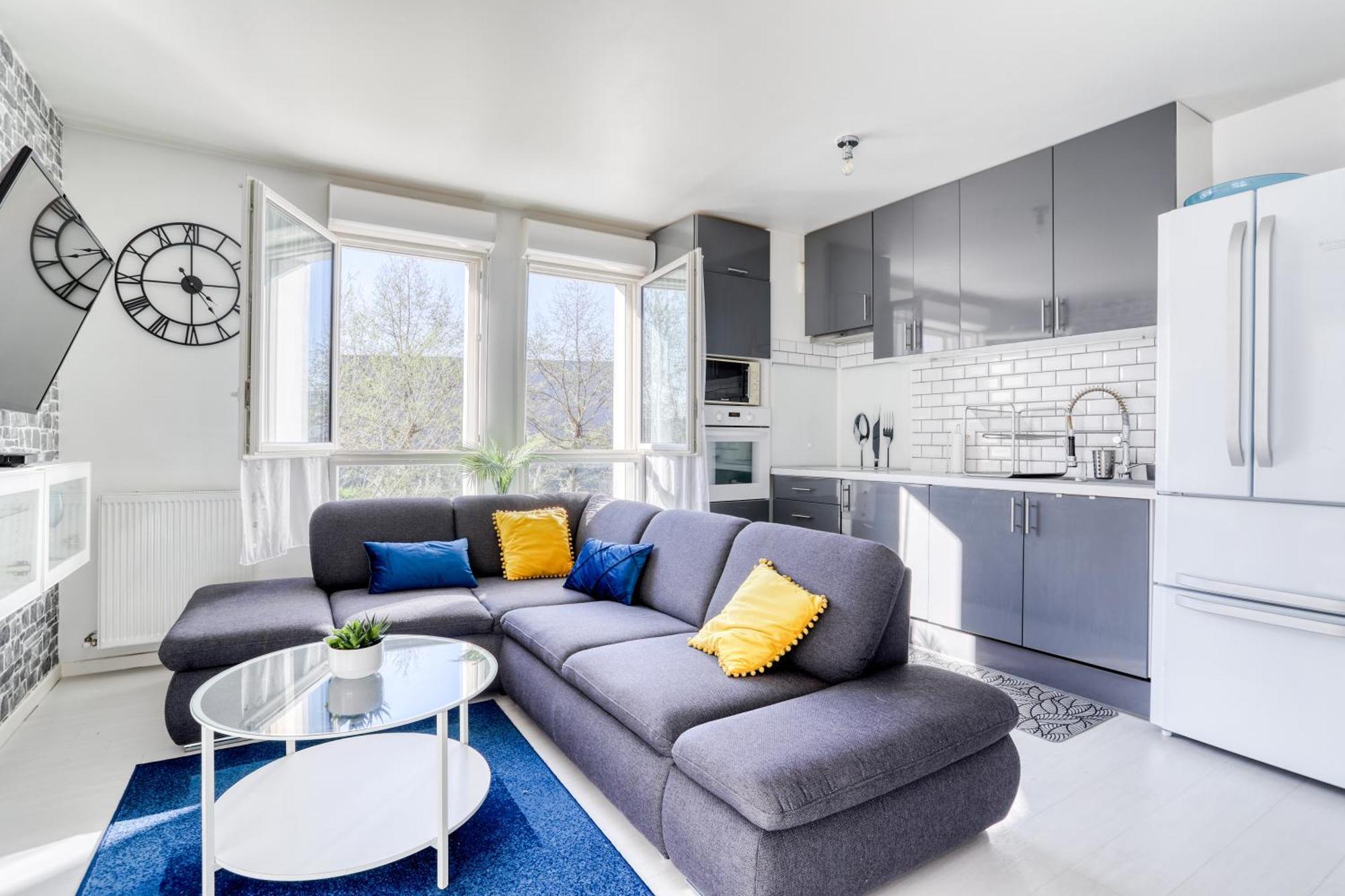 "Le Serenity ", Appartement Spacieux ,Balcon, Parking Prive Gratuit, Netflix, Proche Cdg Et Stade De France Stains Zewnętrze zdjęcie